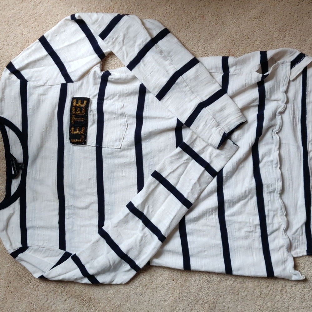 Banana Republic black and white shirt size Small